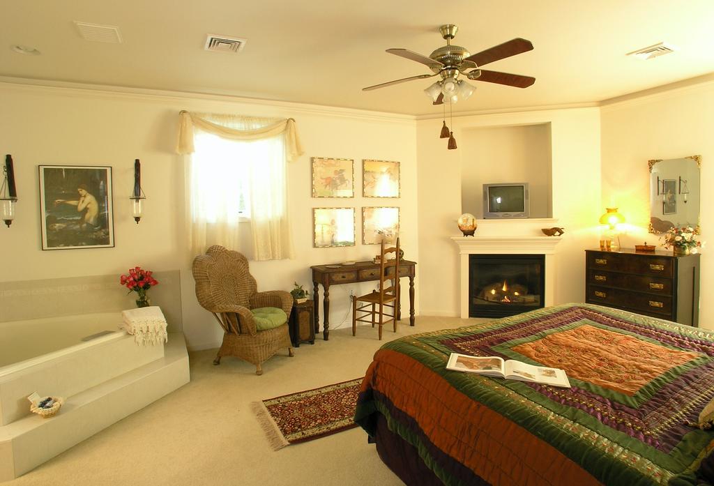 The At Westwynd Farm 4* Hershey